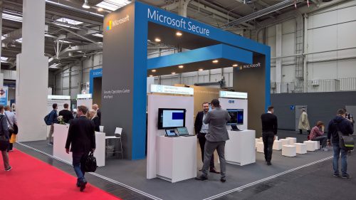 foto-microsoft-secure-stand