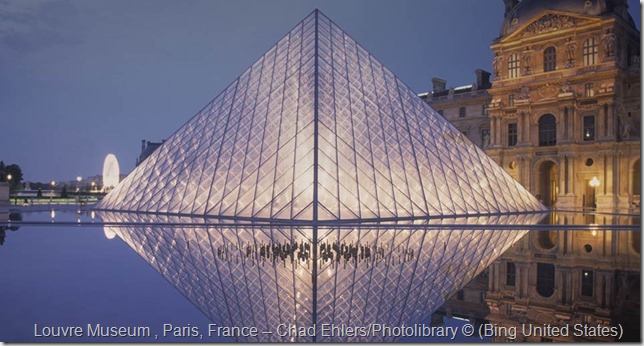 Louvre_EN-US551949605